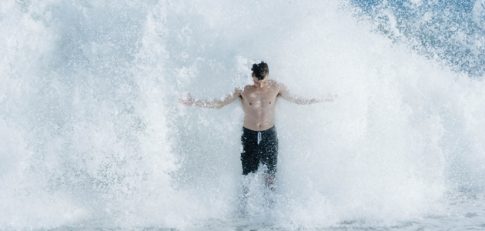 crashing-waves-wilstewart3